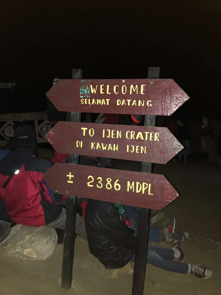 Vulcano Ijen, cratere